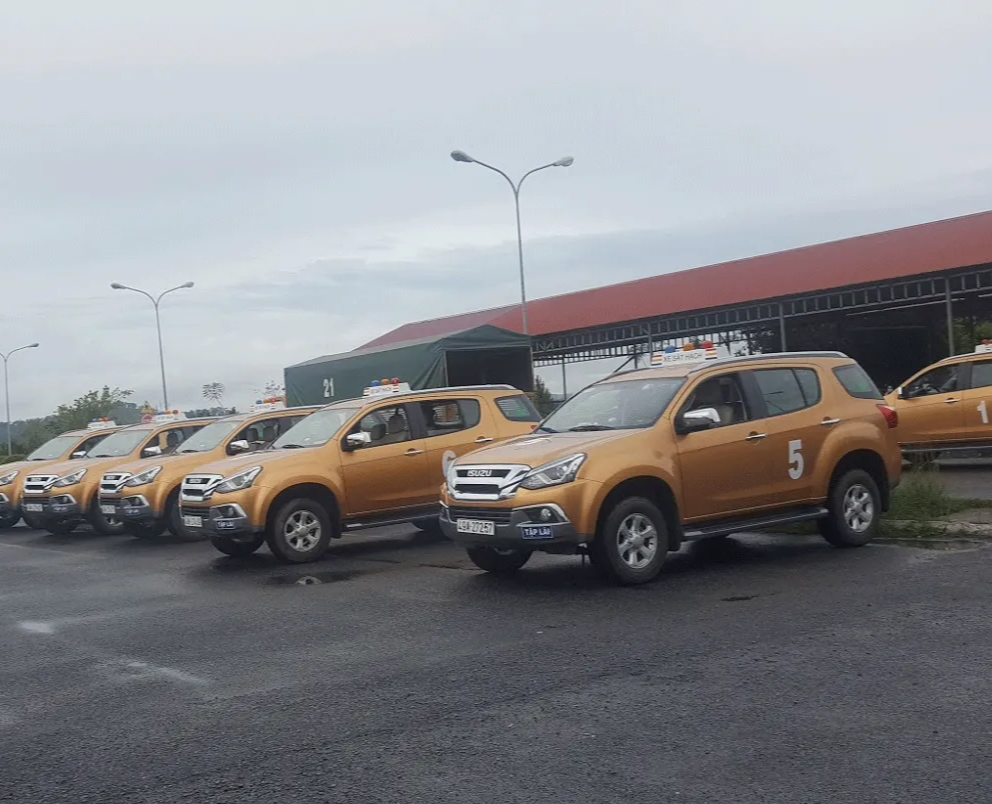 EMC thi công lắp đặt đèn tín hiệu giao thông tại sân sát hạch lái xe tỉnh Lâm Đồng